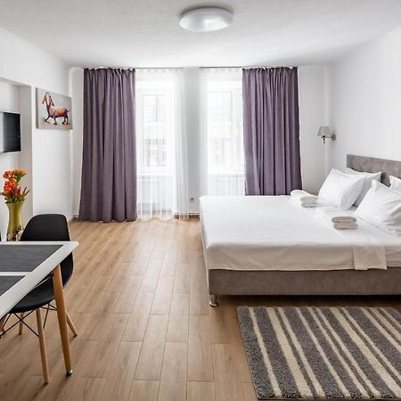 Alfa Apartments Staroevrejska 18 Lviv Bagian luar foto