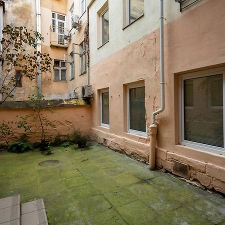 Alfa Apartments Staroevrejska 18 Lviv Bagian luar foto