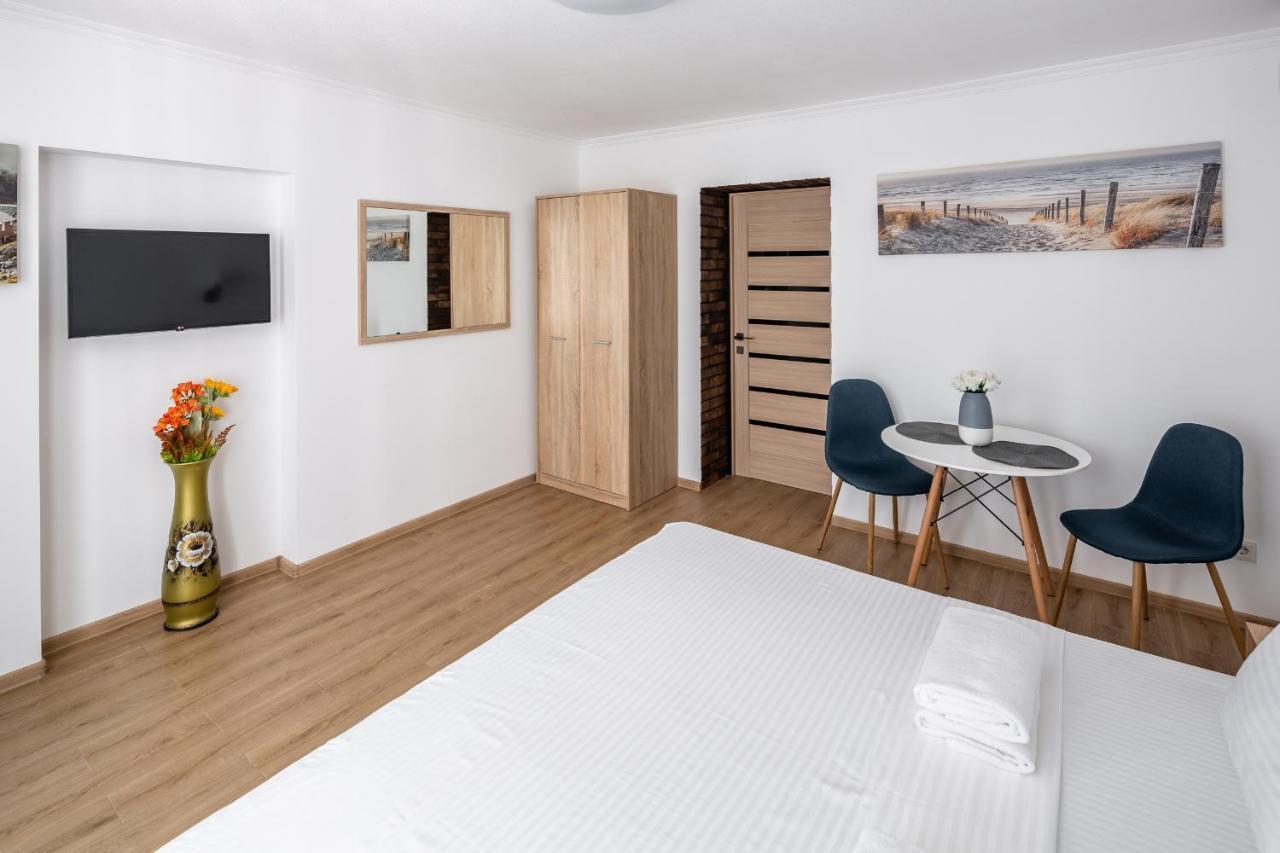 Alfa Apartments Staroevrejska 18 Lviv Bagian luar foto