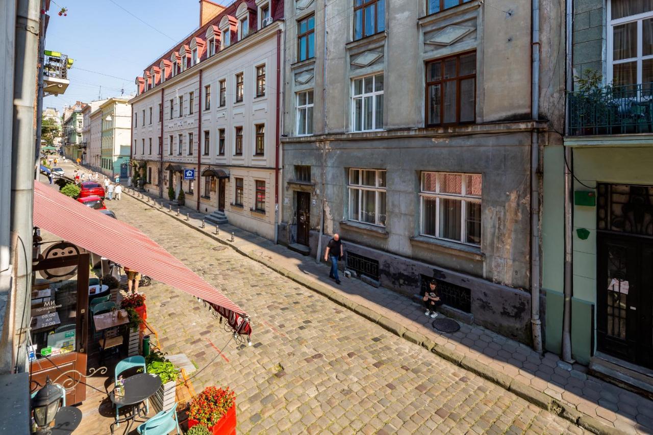 Alfa Apartments Staroevrejska 18 Lviv Bagian luar foto